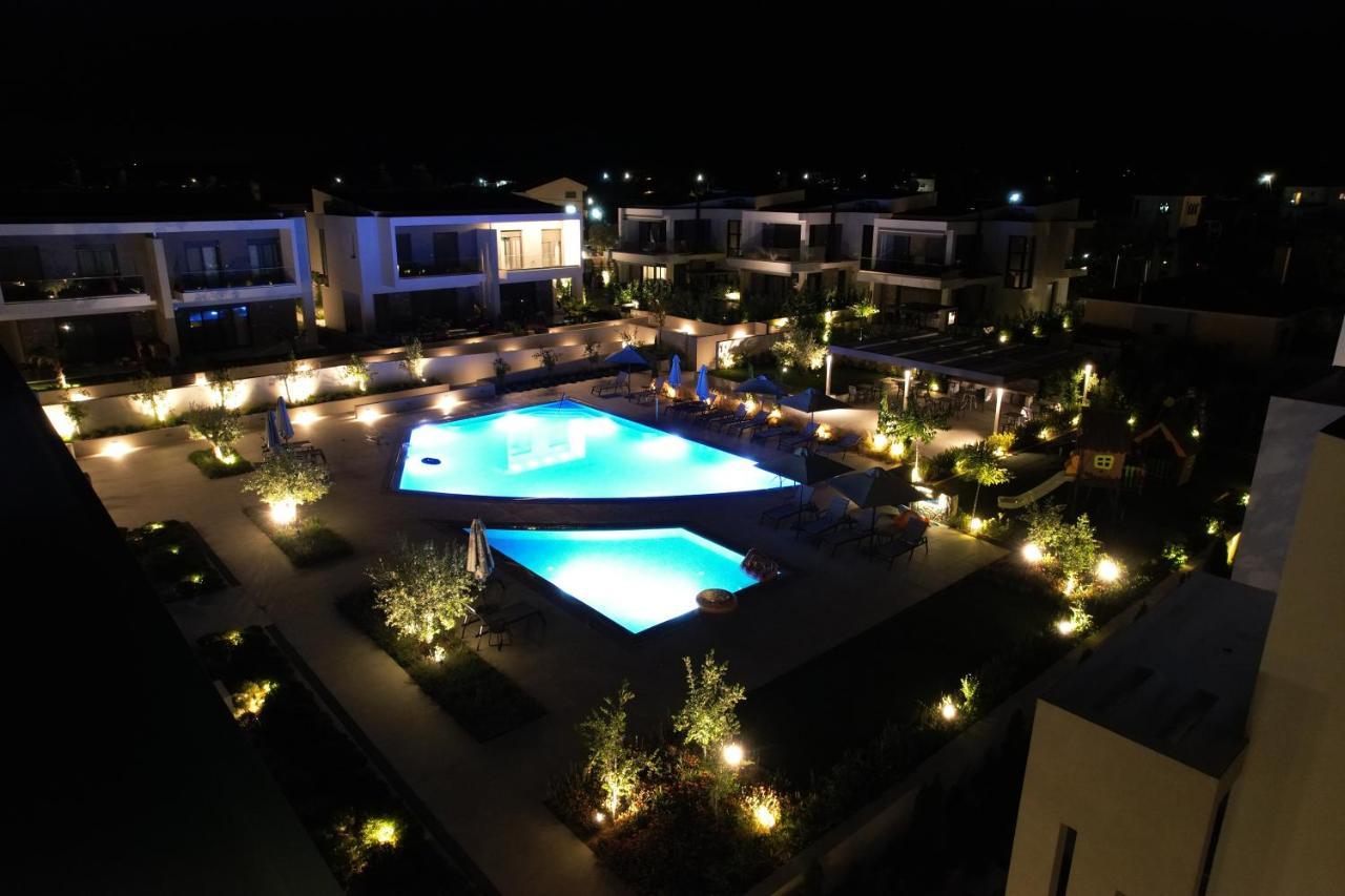 Olea Valley Holiday Villa Nikiti  Eksteriør billede