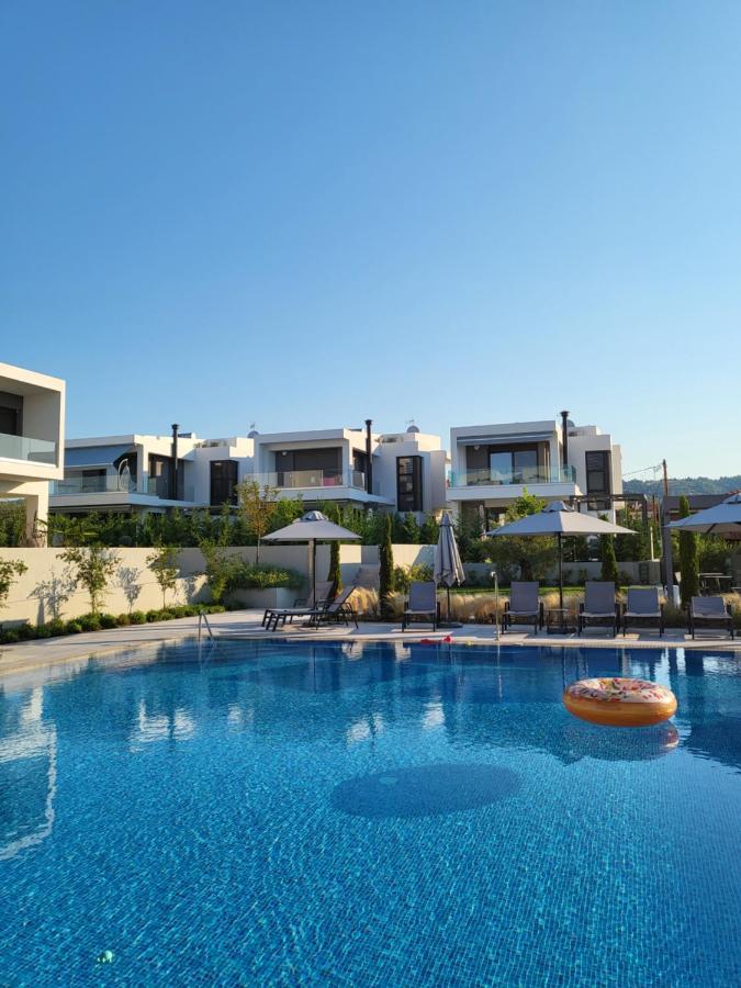 Olea Valley Holiday Villa Nikiti  Eksteriør billede